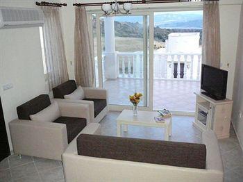 Royal Heights Apartments Bogazici Buitenkant foto